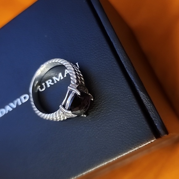 Authentic Wheaton David Yurman ring. Size 8 - Picture 3 of 16